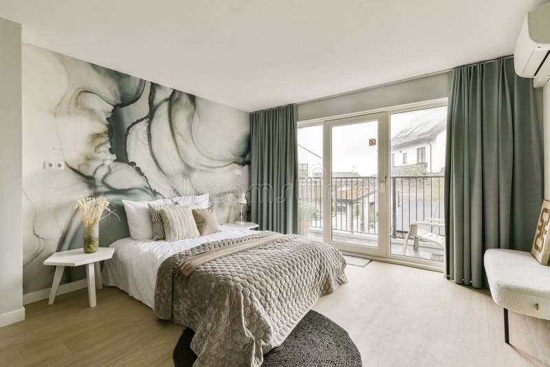 Elegant Bedroom Wallpaper